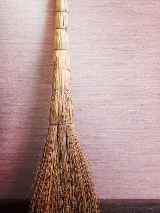 Where to keep the broom in the house?